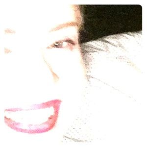 Meet your Posher, Beverly